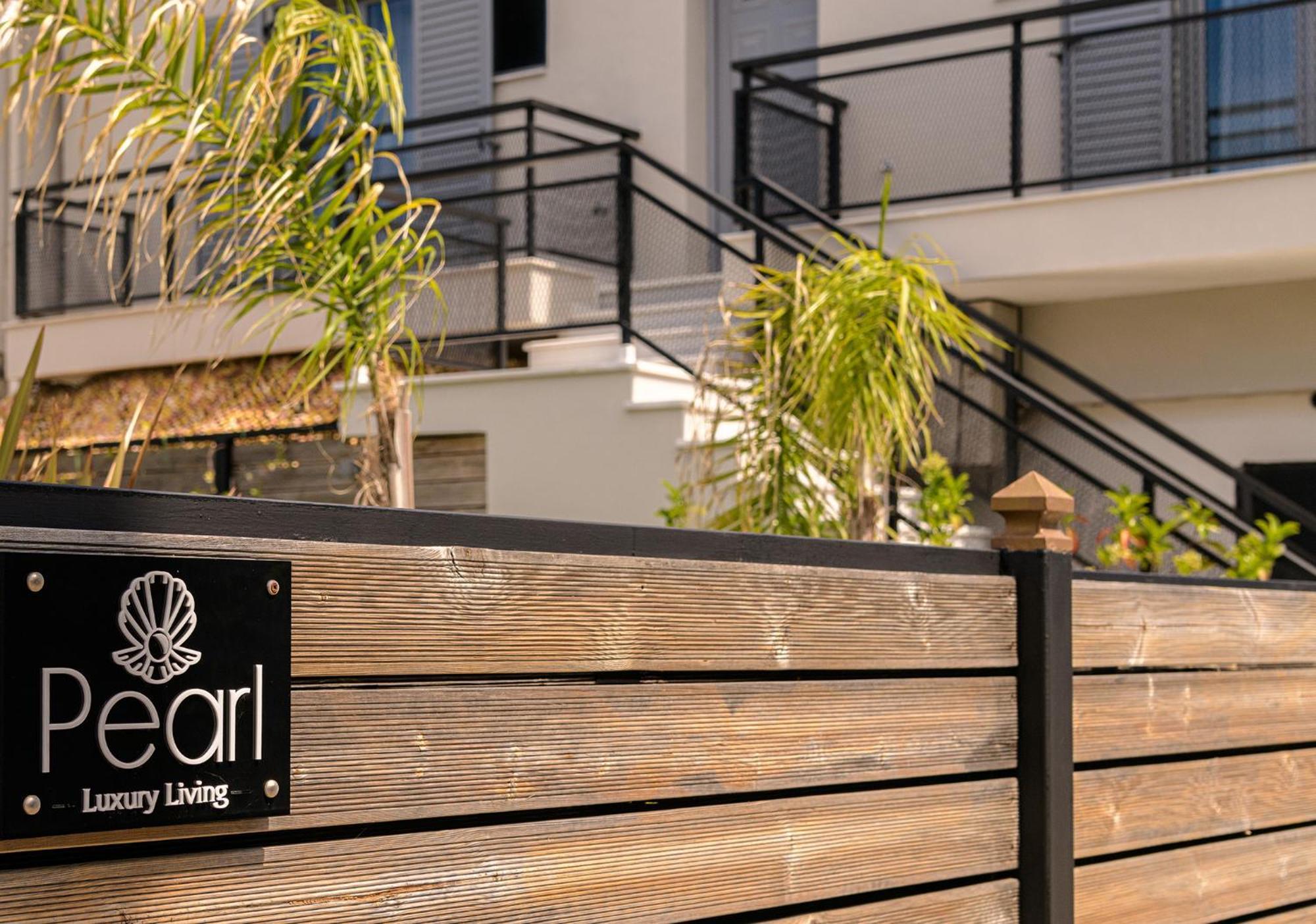 Apartment Pearl Luxury Living Laganas